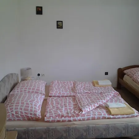 Richnava Guest house